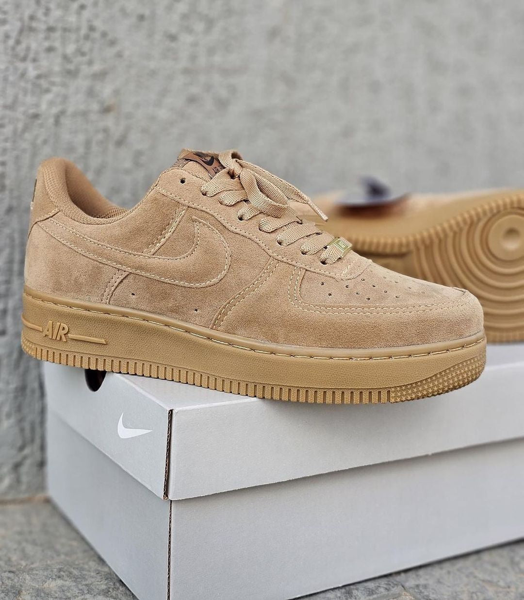 Nike Air Force Camurça | Marrom