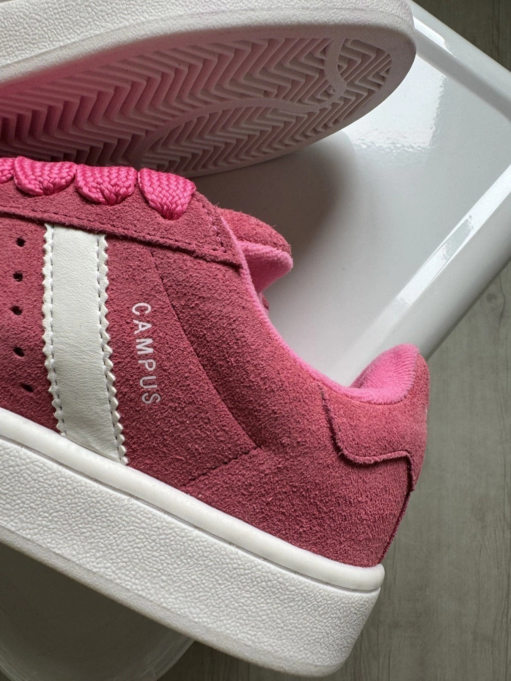 Adidas Campus 00’s | Rosa